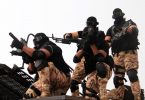 soldiers-with-guns